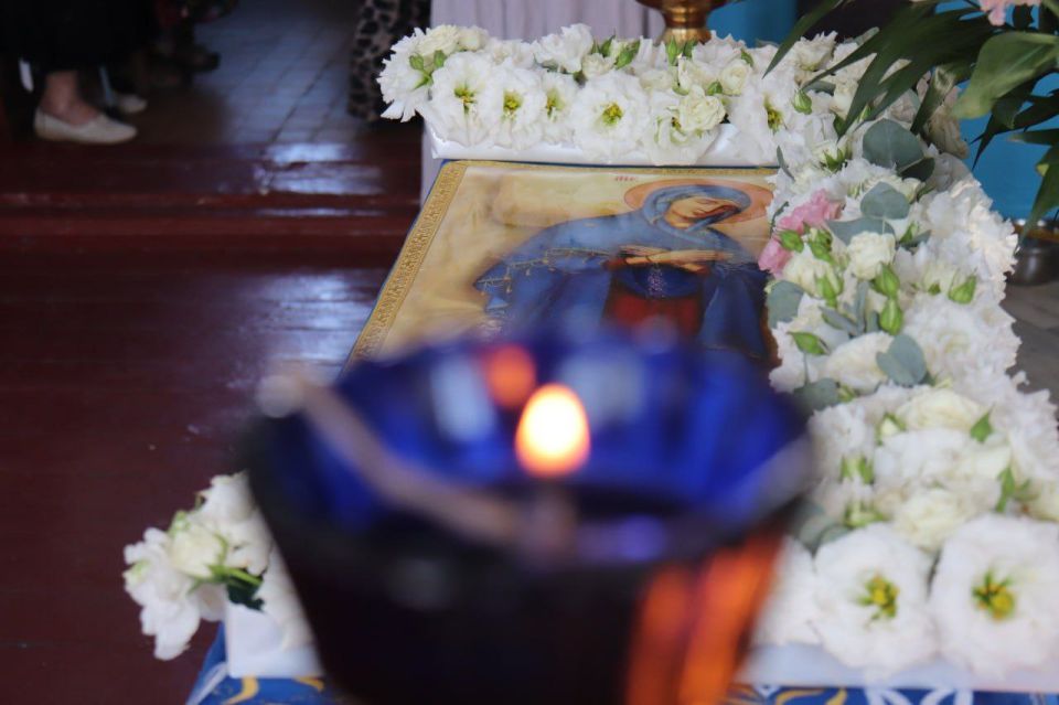 В Мелитополе прошло богослужение в честь праздника Успения Богородицы В Мелитополе прошло богослужение в честь праздника Успения Богородицы