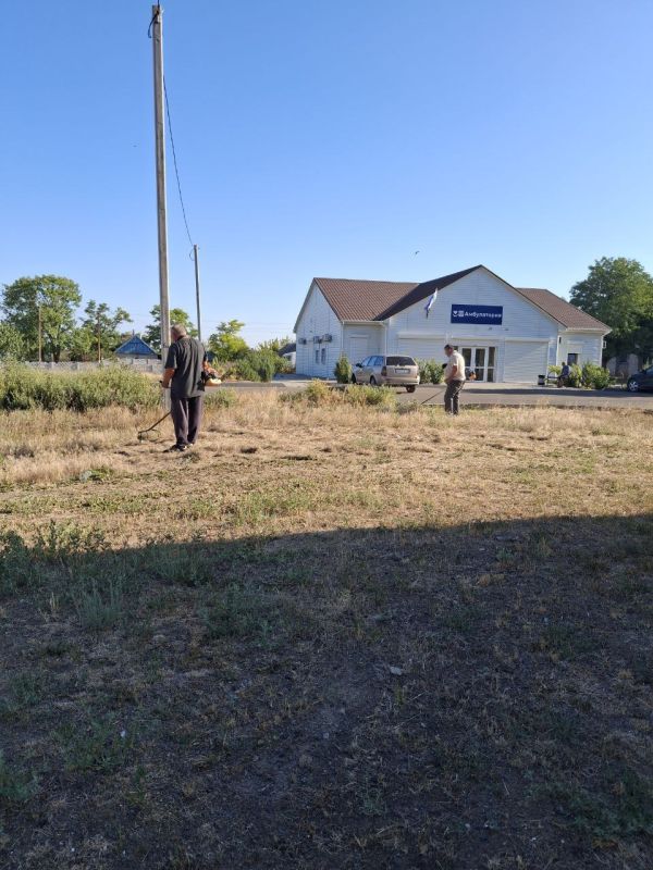 МБУ «Жилсервис» активно занимается уборкой и поддержанием чистоты в Новониколаевском территориальном отделе МБУ «Жилсервис» активно занимается уборкой и поддержанием чистоты в Новониколаевском территориальном отделе