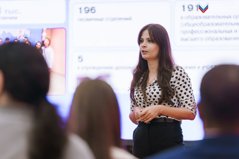 В Мелитопольском молодёжном центре состоялся семинар специалистов, работающих в сфере государственной молодёжной политики в Запорожской области В Мелитопольском молодёжном центре состоялся семинар специалистов, работающих в сфере государственной молодёжной политики в Запорожской области