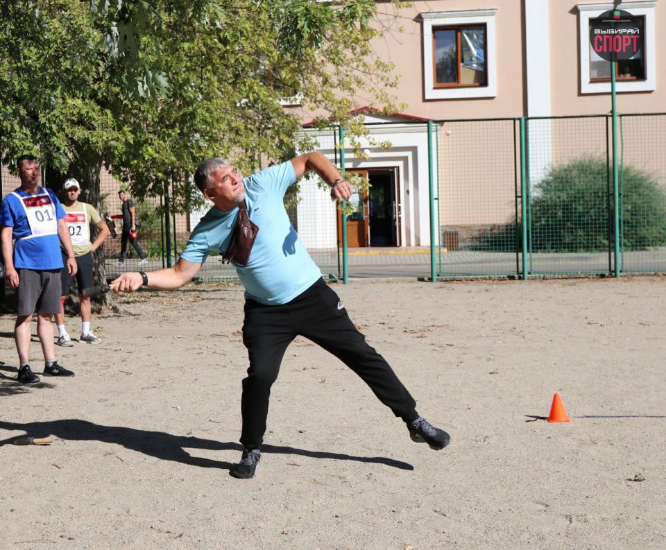 Спортивные достижения и личные победы: ветераны СВО и представители движения "Здоровое Отечество" сдают ГТО в Мелитополе  Спортивные достижения и личные победы: ветераны СВО и представители движения "Здоровое Отечество" сдают ГТО в Мелитополе