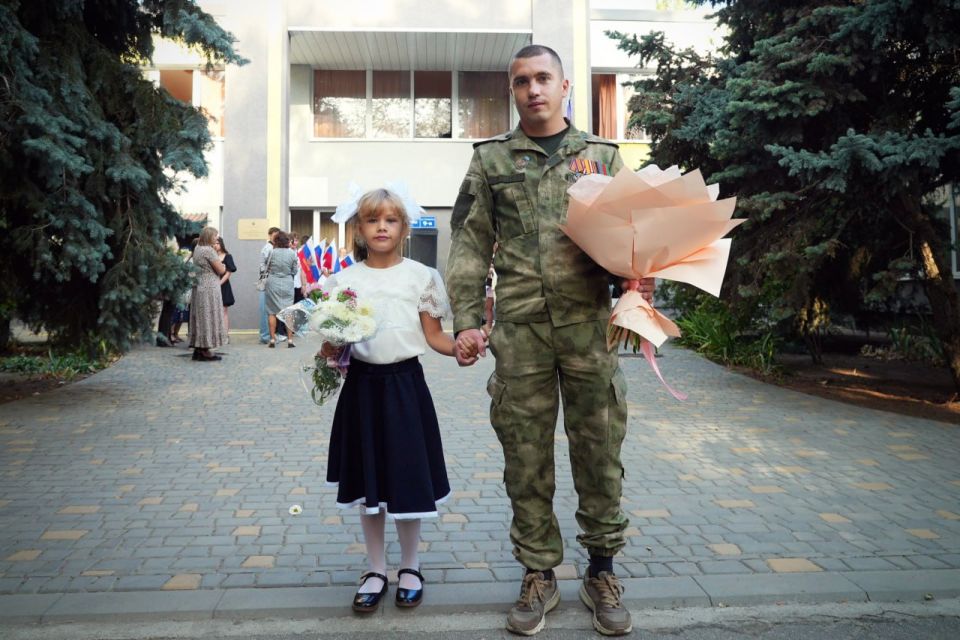 «Быть рядом»: вместе в первый школьный день «Быть рядом»: вместе в первый школьный день