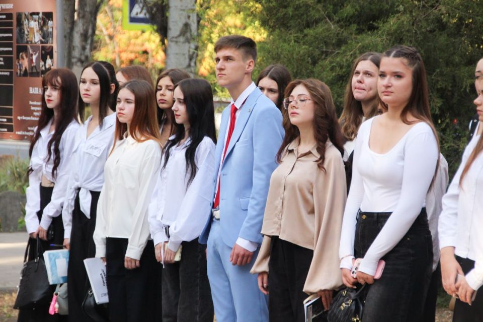 Мелитопольский колледж культуры и искусств открыл свои двери для более 300 студентов Мелитопольский колледж культуры и искусств открыл свои двери для более 300 студентов