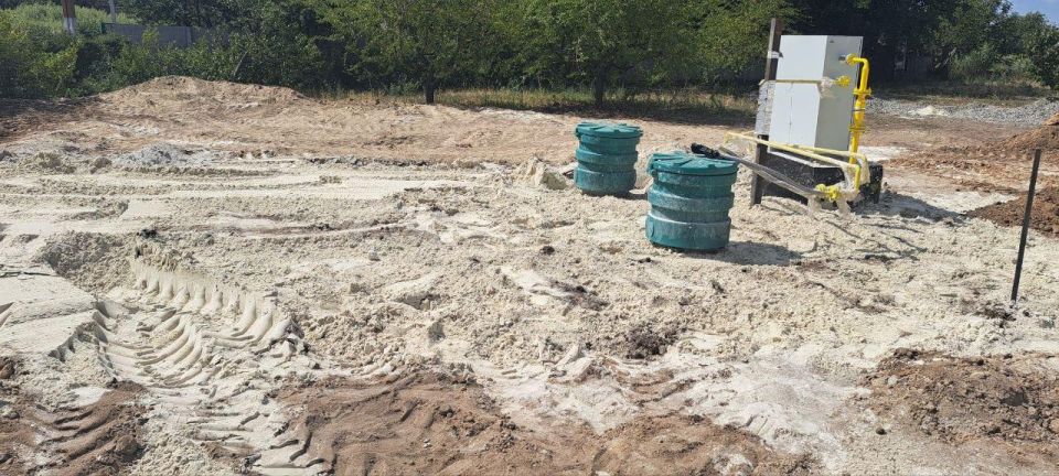 В Светлодолинском идут работы по подключению новой котельной к инженерным сетям В Светлодолинском идут работы по подключению новой котельной к инженерным сетям