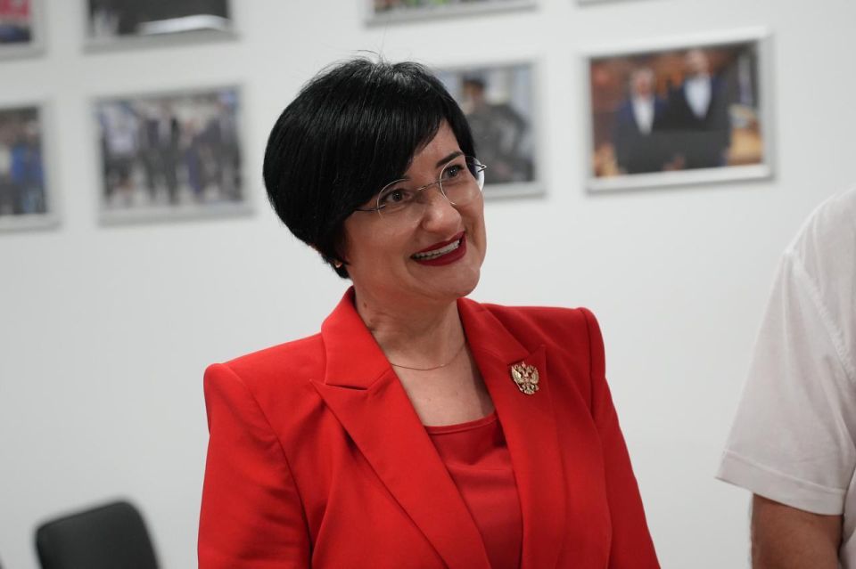 Евгений Балицкий: Поздравил руководителей Мелитопольского городского округа, Каменско-Днепровского и Приморского муниципальных округов Запорожской области с победой их муниципальных образований во Всероссийском конкурсе... Евгений Балицкий: Поздравил руководителей Мелитопольского городского округа, Каменско-Днепровского и Приморского муниципальных округов Запорожской области с победой их муниципальных образований во Всероссийском конкурсе...