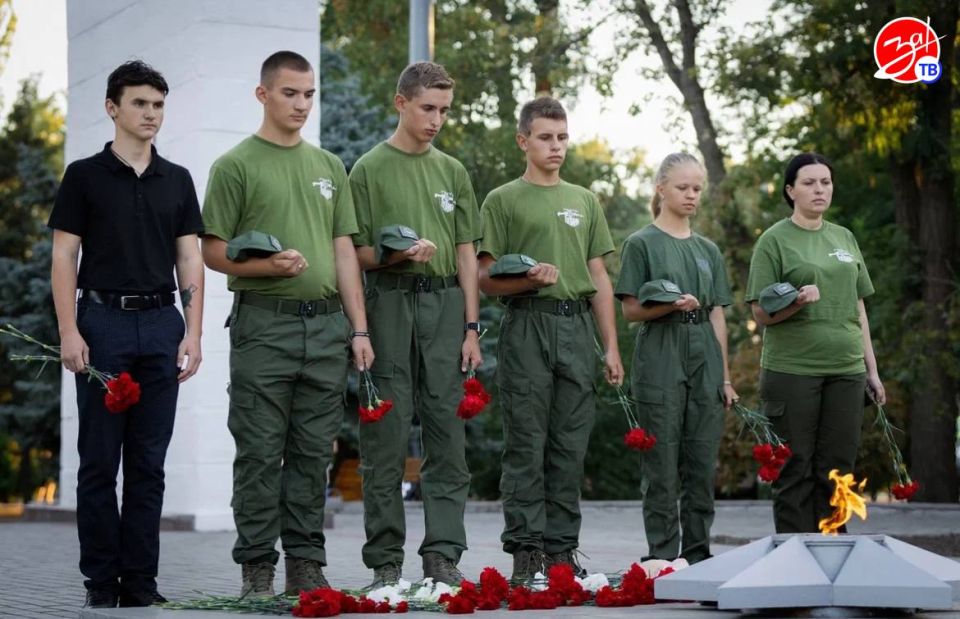 3 сентября в России вспоминают жертв трагедии в Беслане 3 сентября в России вспоминают жертв трагедии в Беслане