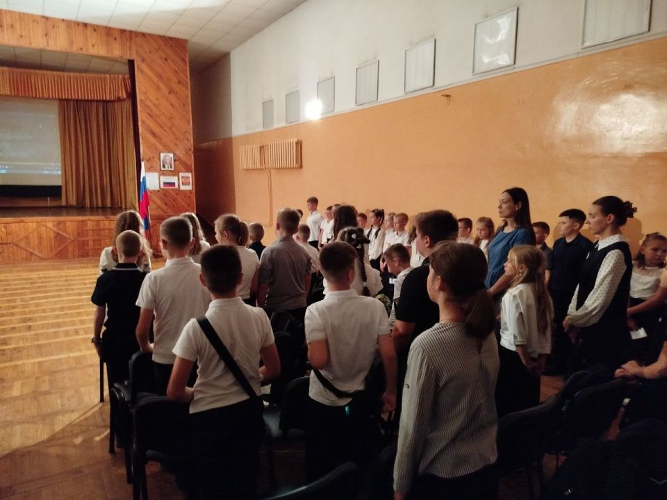     &quot; 4&quot; .   ,       