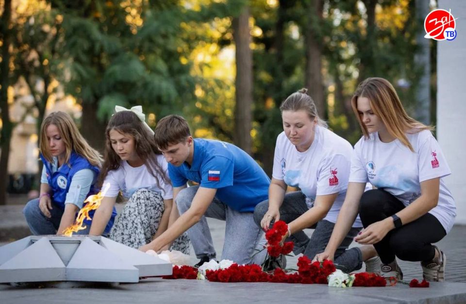 3 сентября в России вспоминают жертв трагедии в Беслане 3 сентября в России вспоминают жертв трагедии в Беслане