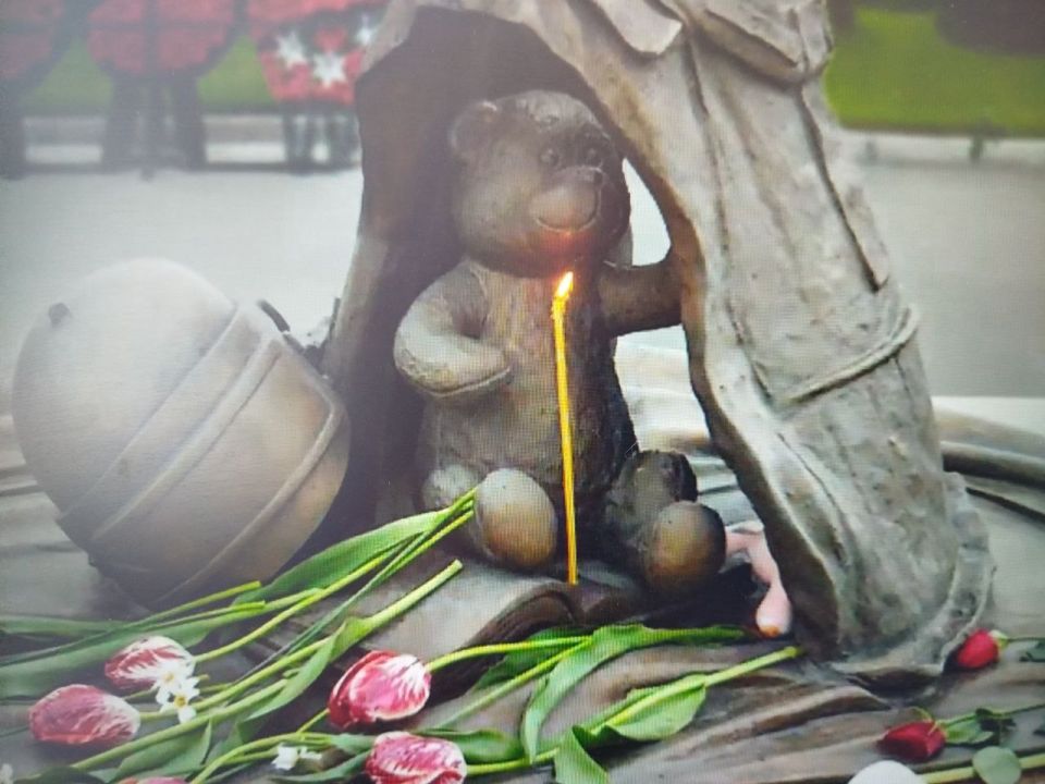     &quot; 4&quot; .   ,       