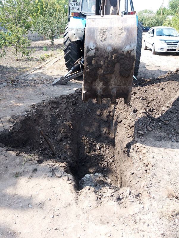 В селе Новобогдановка проведены работы по замене абонентской врезки В селе Новобогдановка проведены работы по замене абонентской врезки