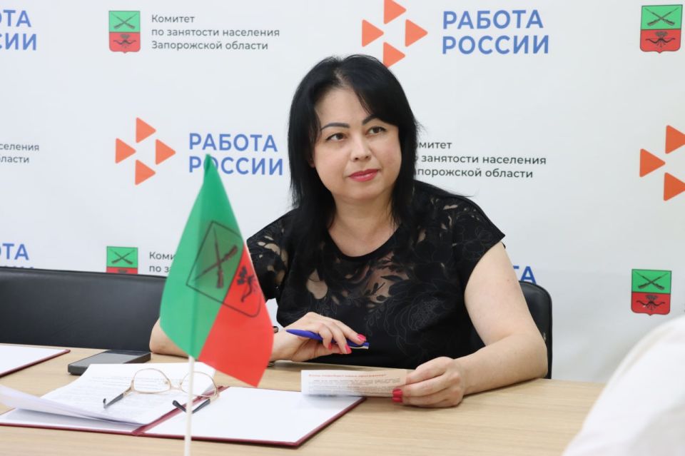 Подписано соглашение о сотрудничестве между службой занятости населения и Красным Крестом Запорожской области Подписано соглашение о сотрудничестве между службой занятости населения и Красным Крестом Запорожской области