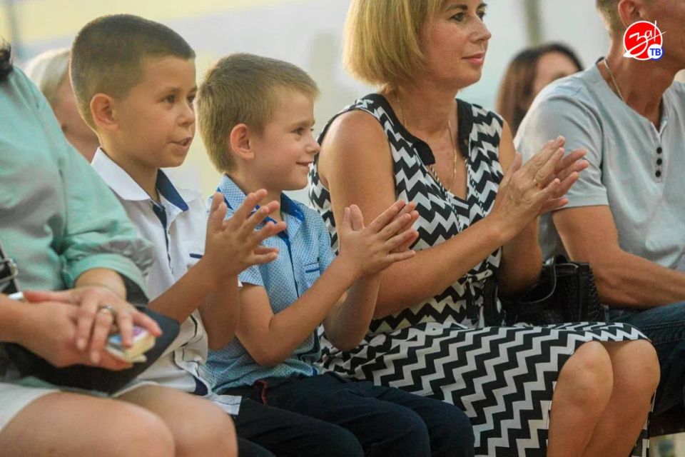 В Мелитополе открылась группа футбольной подготовки для детей с особенностями развития В Мелитополе открылась группа футбольной подготовки для детей с особенностями развития