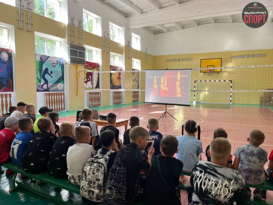 Память и ответственность: День солидарности в борьбе с терроризмом в Спортивной школе Веселовского муниципального округа Память и ответственность: День солидарности в борьбе с терроризмом в Спортивной школе Веселовского муниципального округа