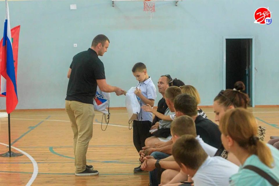 В Мелитополе открылась группа футбольной подготовки для детей с особенностями развития В Мелитополе открылась группа футбольной подготовки для детей с особенностями развития