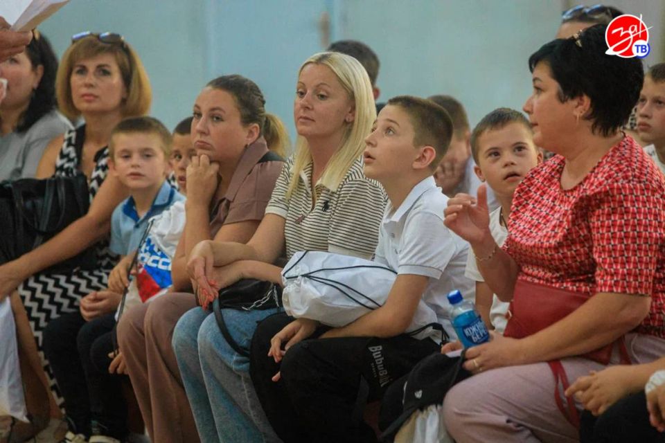 В Мелитополе открылась группа футбольной подготовки для детей с особенностями развития В Мелитополе открылась группа футбольной подготовки для детей с особенностями развития