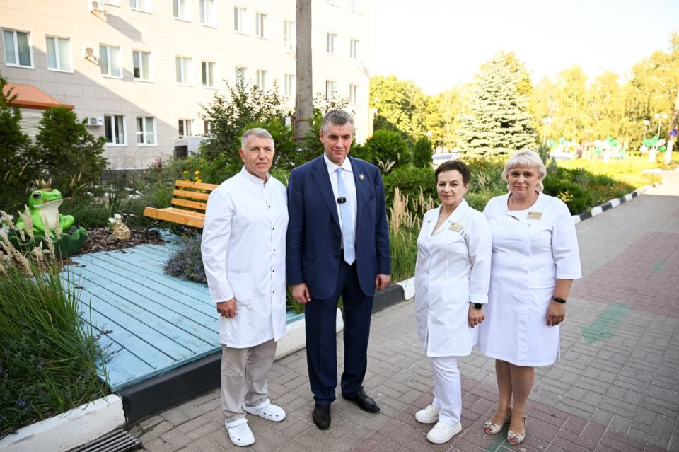 Леонид Слуцкий посетил Белгородскую область: работа по защите детей, поддержка волонтёров и развитие региона Леонид Слуцкий посетил Белгородскую область: работа по защите детей, поддержка волонтёров и развитие региона