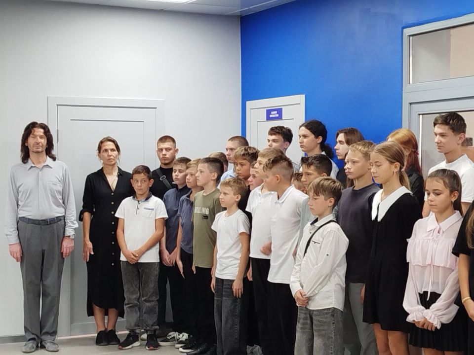 05.09.2025 г. в ГБУ ОО ЗО "СОШ №4" г. Мелитополь состоялось торжественное открытие Атомкласса - специализированного кабинета для изучения атомных и ядерных технологий, энергосбережения и смежных дисциплин 05.09.2025 г. в ГБУ ОО ЗО "СОШ №4" г. Мелитополь состоялось торжественное открытие Атомкласса - специализированного кабинета для изучения атомных и ядерных технологий, энергосбережения и смежных дисциплин