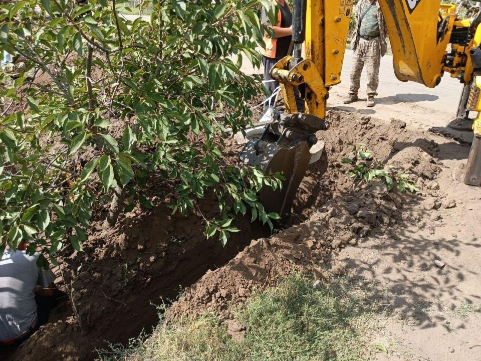 Путь к чистой воде: в селе Светлодолинском продолжается масштабная стройка Путь к чистой воде: в селе Светлодолинском продолжается масштабная стройка