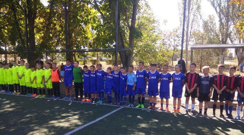 Мелитопольские спортсмены одержали победу в турнире по мини-футболу