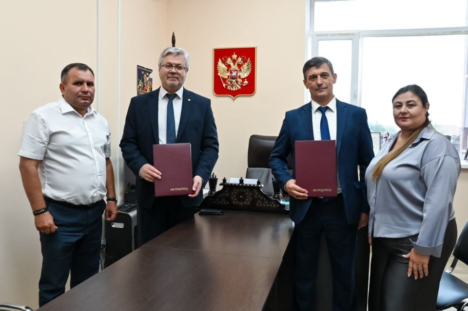 Запорожский областной суд и Мелитопольский государственный университет заключили соглашение о взаимодействии Запорожский областной суд и Мелитопольский государственный университет заключили соглашение о взаимодействии