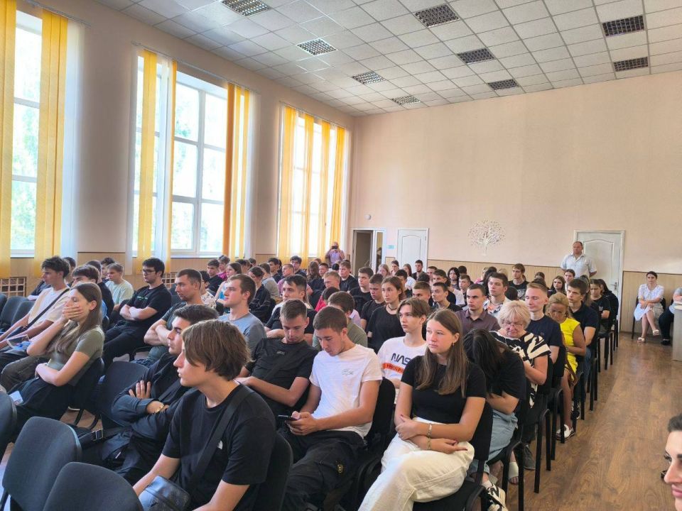 Защита будущего поколения: профилактика наркомании в школах Запорожской области Защита будущего поколения: профилактика наркомании в школах Запорожской области