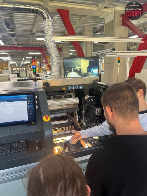 Запорожская область на Финале Кубка России по робототехнике в Саратове! Запорожская область на Финале Кубка России по робототехнике в Саратове!