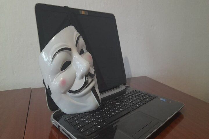 Мошенники пытались украсть у жителей Запорожской области 650 тысяч рублей