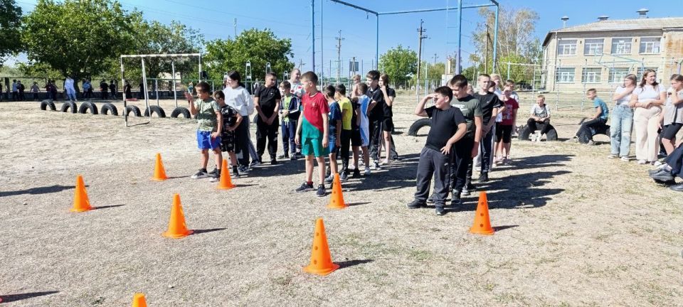 ЛДПР поддержала День здоровья в Чкаловской школе Весёловского района Запорожской области ЛДПР поддержала День здоровья в Чкаловской школе Весёловского района Запорожской области
