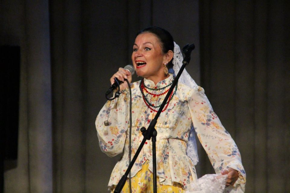 Артисты ансамбля казачьей песни из Мордовии провели концерт в Мелитополе Артисты ансамбля казачьей песни из Мордовии провели концерт в Мелитополе