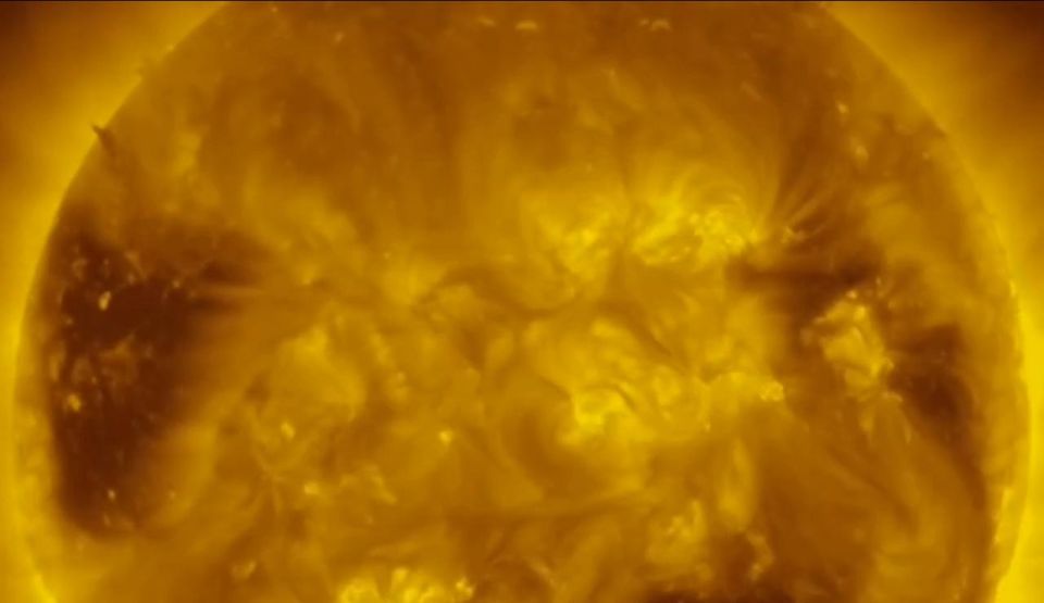 Целая неделя магнитных бурь началась в России этой ночью