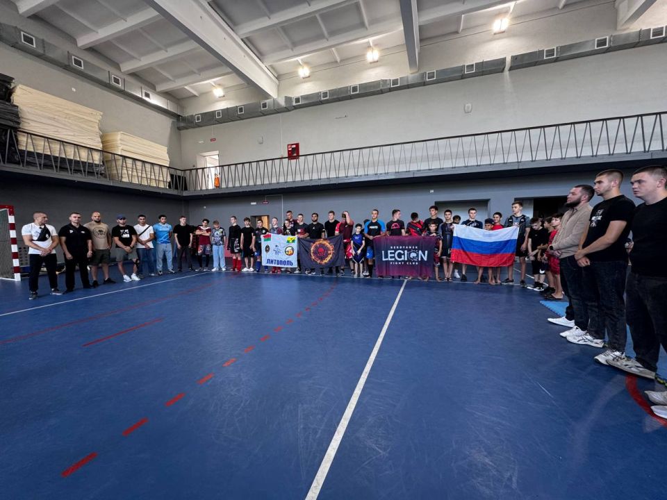 Открытое первенство по ММА в Мелитополе: праздник в честь Дня воссоединения!