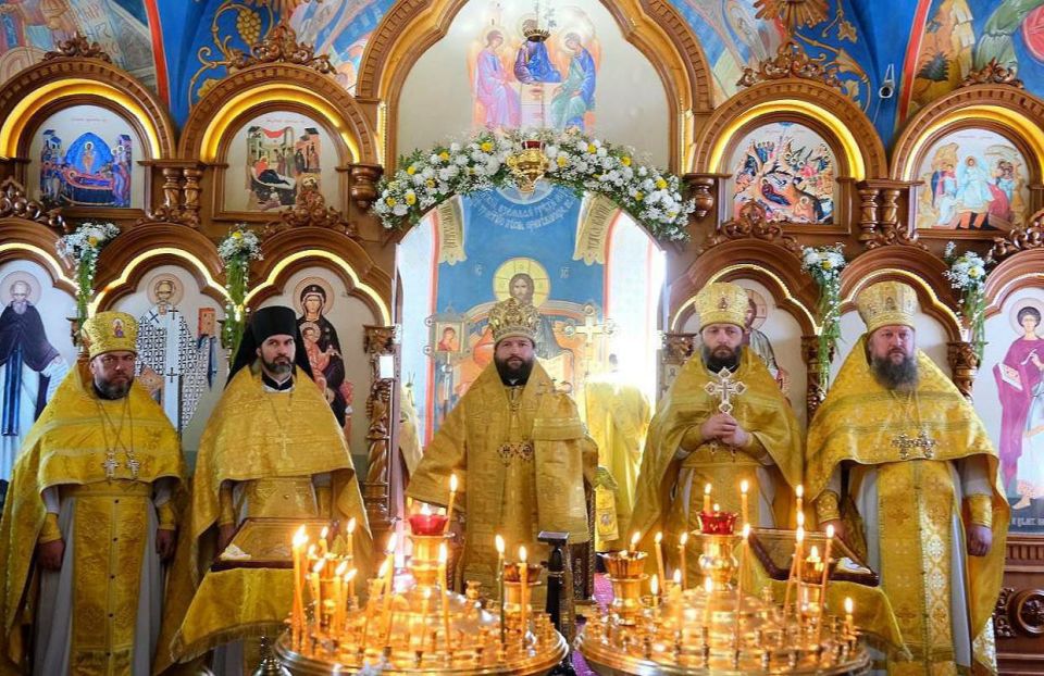 Три православные святыни прибыли в Запорожскую область Три православные святыни прибыли в Запорожскую область