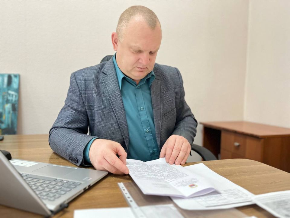 Поздравляем главу администрации Мелитопольского муниципального округа Дмитрия Сергеевича Чувашова с Днём Рождения!