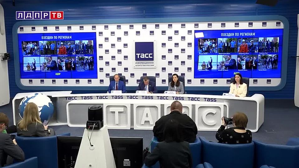 ЛДПР - вторая политическая сила страны!