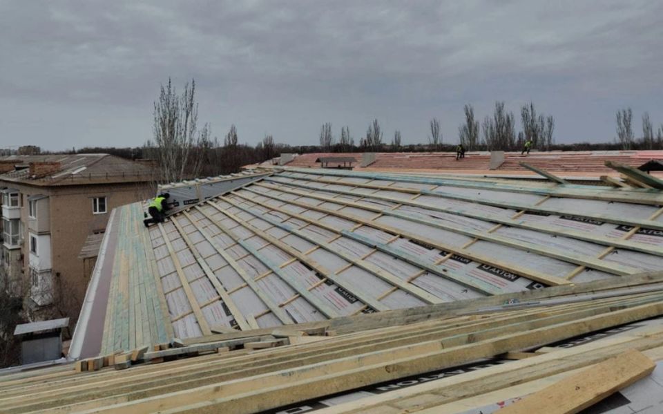 В Запорожской области продолжается масштабный ремонт домов