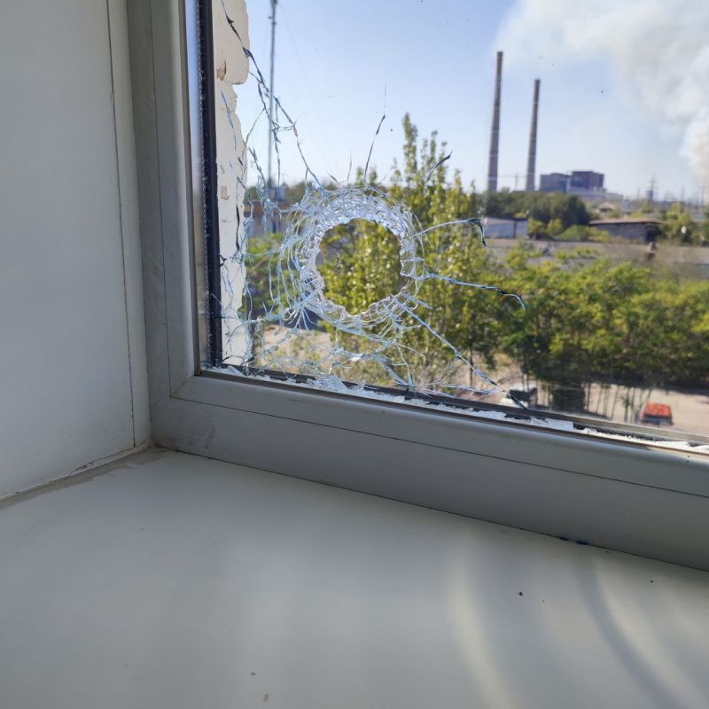 В результате атаки ВСУ на Энергодар повреждено здание колледжа