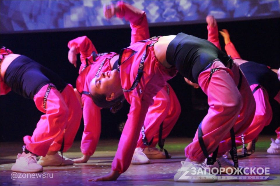 � ���������� ������ ������� � �������������� ��� ����