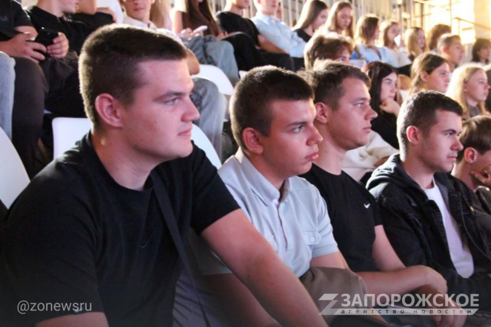 ������ ������������� ��������� ����� �� ������ ��������� �������� � ����������