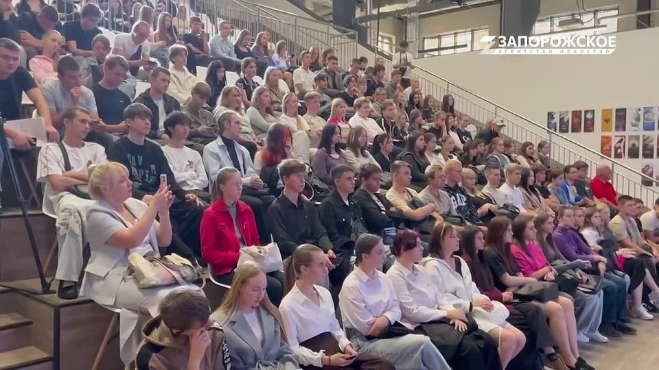 «Искусство и армия – едины!»: фестиваль патриотического кино стартовал в Мелитополе