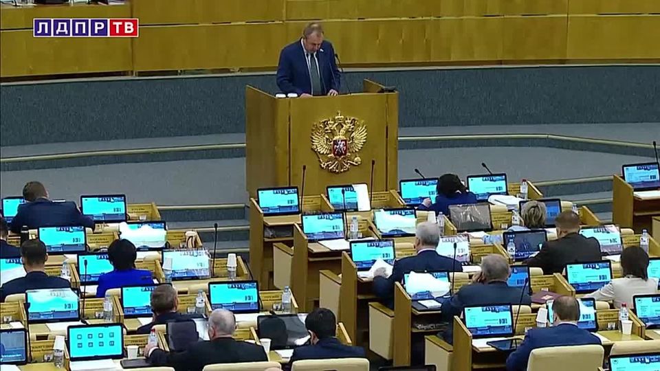  ,       ,         2025      12%,        16%