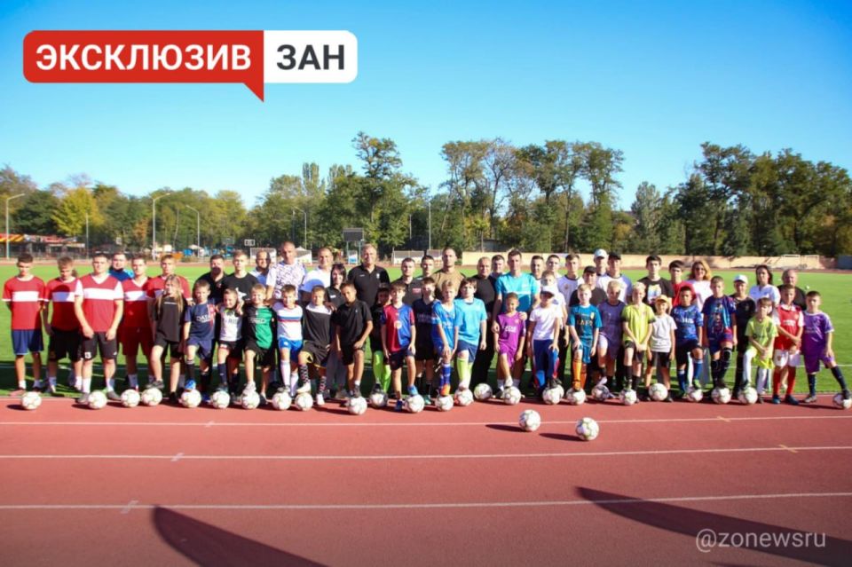 В Мелитополе попытались установить рекорд России по чеканке мяча