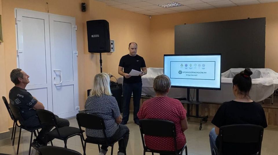 25 сентября в Семёновском Доме культуры прошла информационная беседа