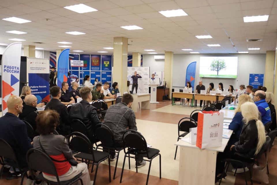 «Работа есть»: Мелитополь помогает ветеранам СВО найти свое место в жизни новых регионов