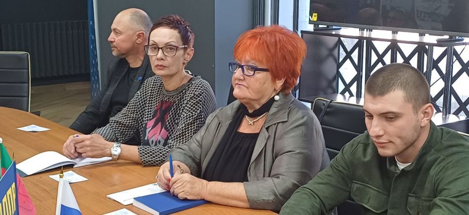 ����� ���������� ������������ V ����������� ������������ ������������� ��������� ����