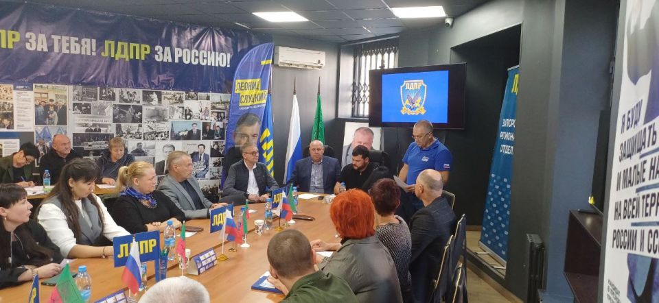 ����� ���������� ������������ V ����������� ������������ ������������� ��������� ����