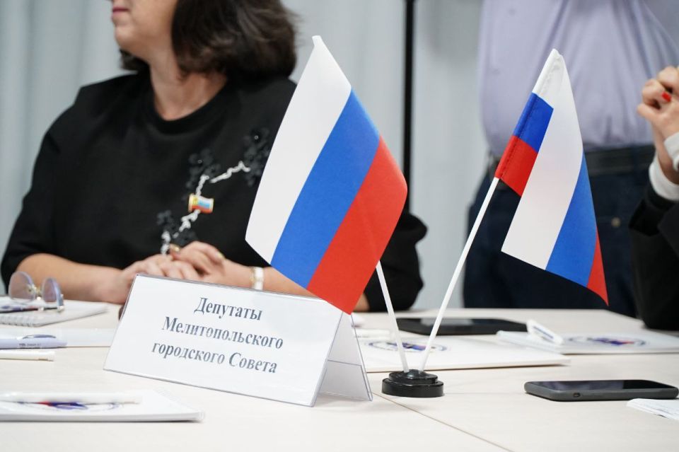 В Мелитополе состоялась интеллектуальная игра «Эрудиты Референдума», приуроченная к третьей годовщине исторического события В Мелитополе состоялась интеллектуальная игра «Эрудиты Референдума», приуроченная к третьей годовщине исторического события