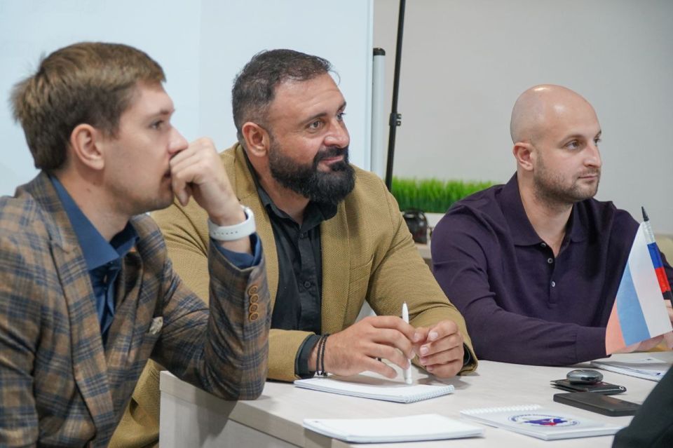 В Мелитополе состоялась интеллектуальная игра «Эрудиты Референдума», приуроченная к третьей годовщине исторического события В Мелитополе состоялась интеллектуальная игра «Эрудиты Референдума», приуроченная к третьей годовщине исторического события