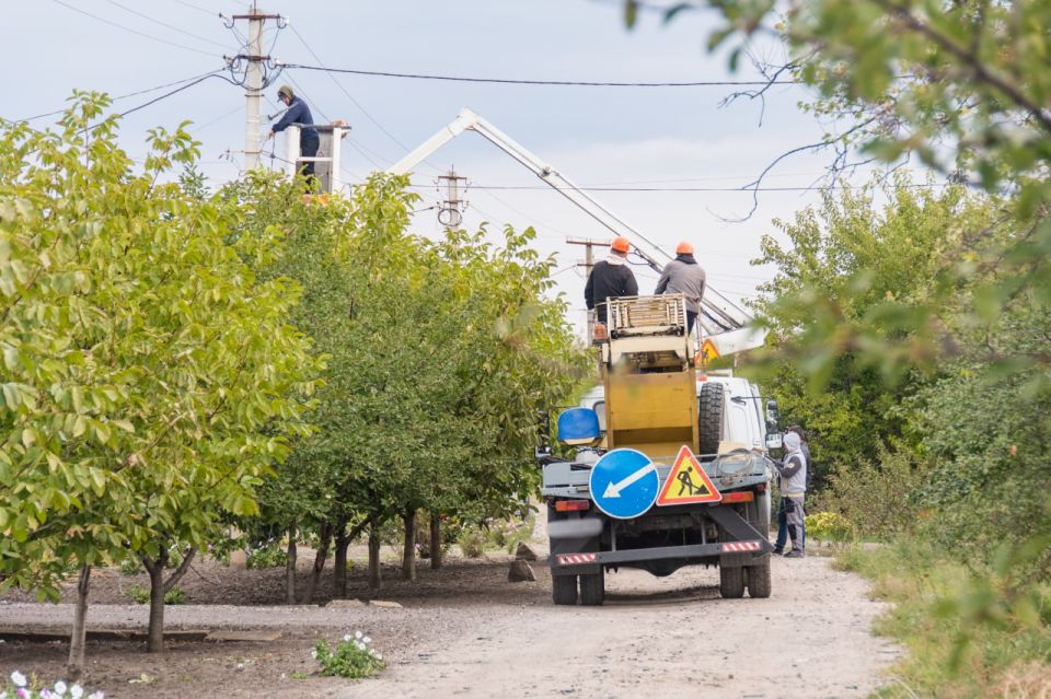 Сергей Золотарёв: Освещение, дороги, транспорт – работа продолжается