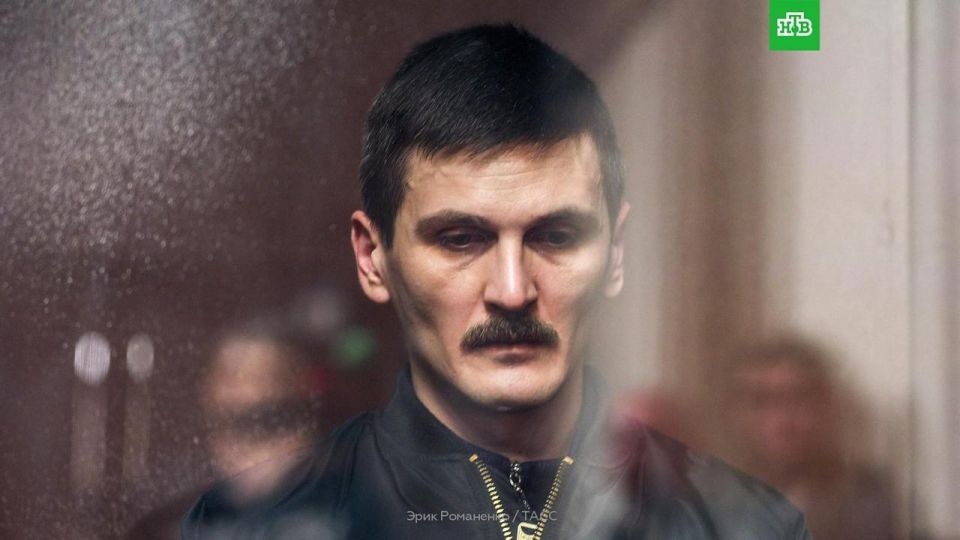 Апелляционный военный суд ужесточил приговор уроженцу Мелитополя, который пытался отравить выпускников авиаучилища в Армавире, и назначил ему пожизненное заключение