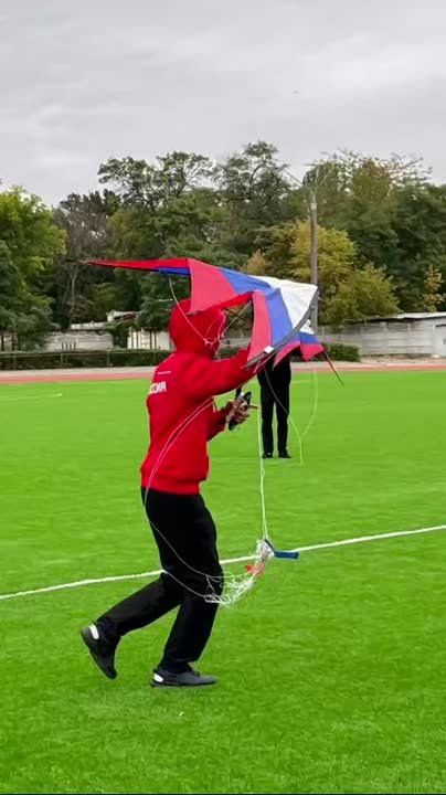 Мечты над Мелитополем. Мечты над Россией