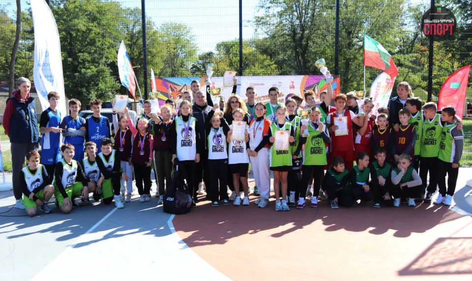 В Запорожской области прошел отбор на всероссийский этап фестиваля детского дворового баскетбола 3х3